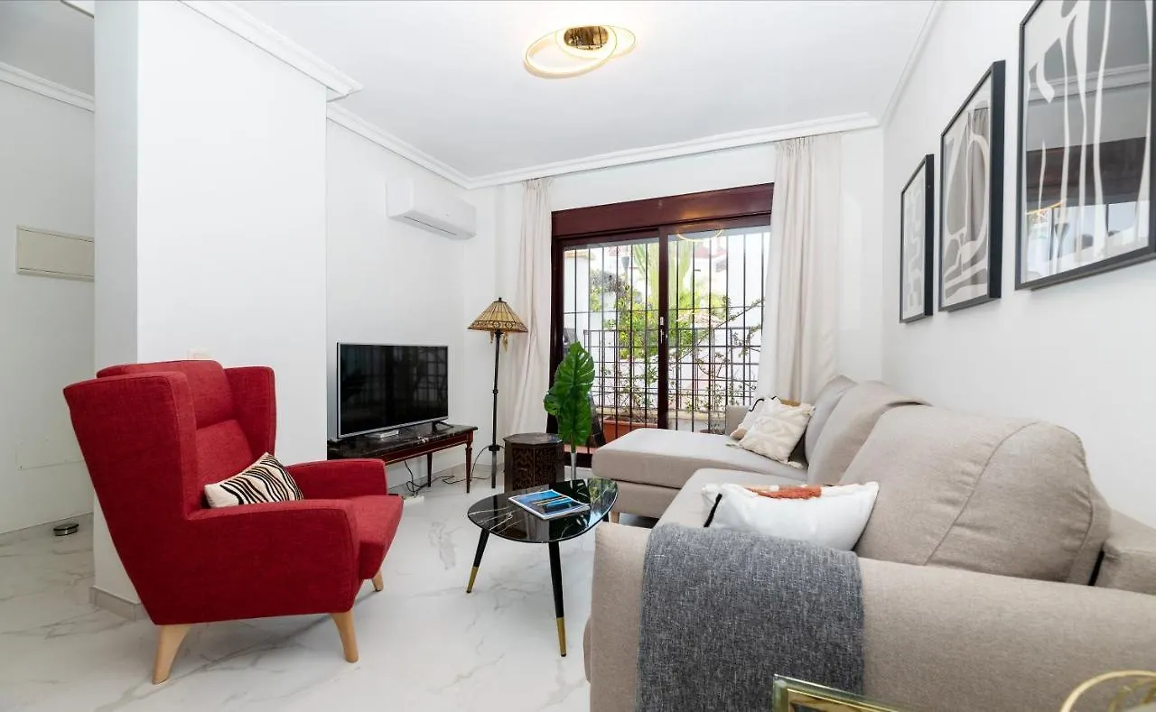 Luxe Villa Puerto Banus ماربيا 0*,  إسبانيا