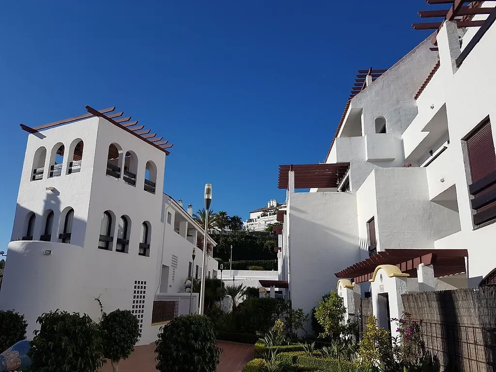 Luxe Villa Puerto Banus ماربيا 0*,